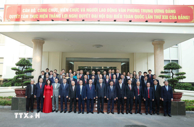 Tổng Bí thư Tô Lâm và các đại biểu. (Ảnh: Thống Nhất/TTXVN)