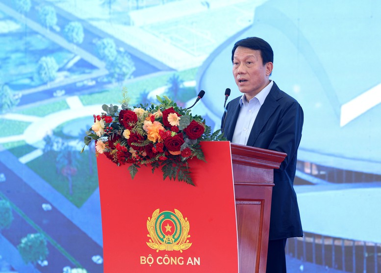 Bộ trưởng Bộ Công an Lương Tam Quang phát biểu tại buổi lễ - Ảnh VGP/Đức Tuân