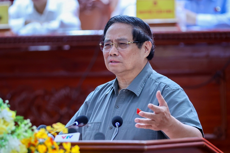 Thủ tướng nêu rõ Cần Thơ tiếp tục chủ động, quyết liệt triển khai Nghị quyết, Kết luận, chỉ đạo của Trung ương, Bộ Chính trị, Quốc hội, Chính phủ về thực hiện mô hình chính quyền địa phương 2 cấp - Ảnh: VGP/Nhật Bắc Thủ tướng nêu rõ Cần Thơ tiếp tục chủ động, quyết liệt triển khai Nghị quyết, Kết luận, chỉ đạo của Trung ương, Bộ Chính trị, Quốc hội, Chính phủ về thực hiện mô hình chính quyền địa phương 2 cấp - Ảnh: VGP/Nhật Bắc