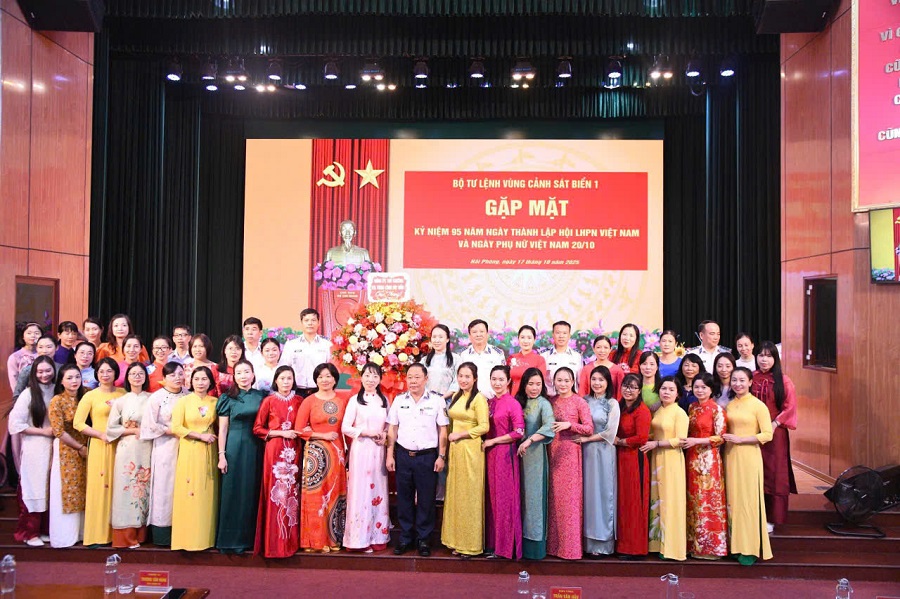 Bộ Tư lệnh Vùng Cảnh sát biển 1 kỷ niệm 95 năm Ngày thành lập Hội Liên hiệp Phụ nữ Việt Nam