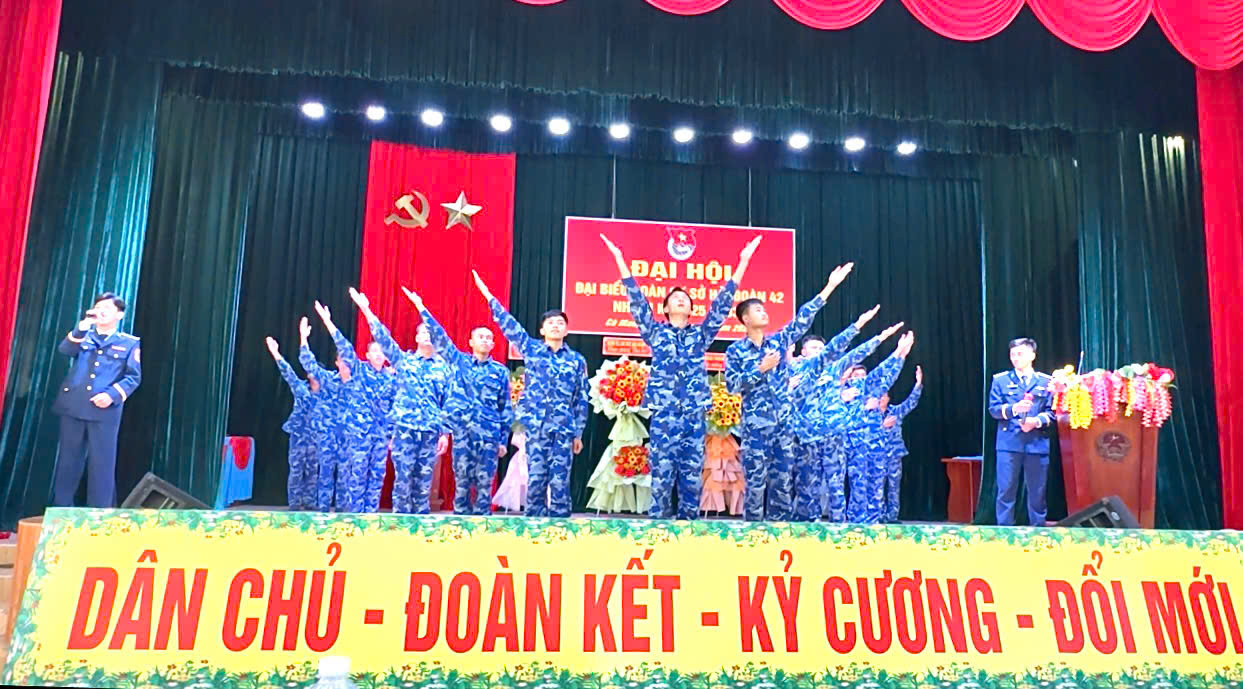 Chương trình văn nghệ chào mừng Đại hội Chương trình văn nghệ chào mừng Đại hội