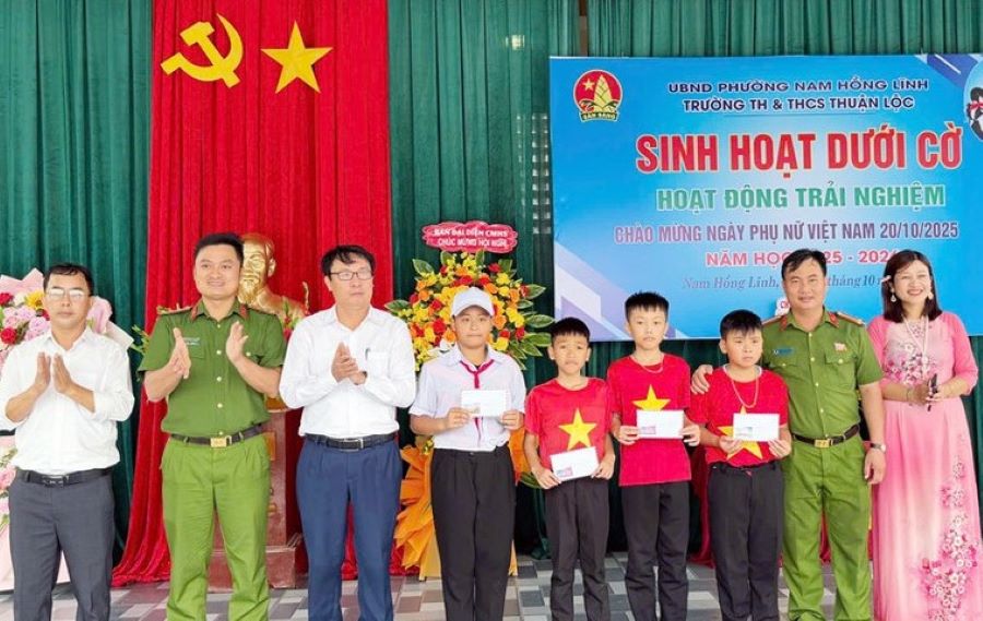 Cục V05 Bộ Công an tuyên dương hành động đẹp của nhóm học sinh Hà Tĩnh