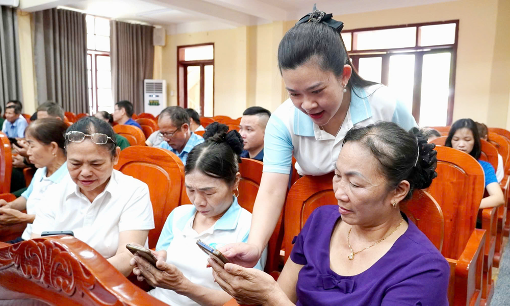 Phụ nữ Bắc Ninh tiên phong chuyển đổi số