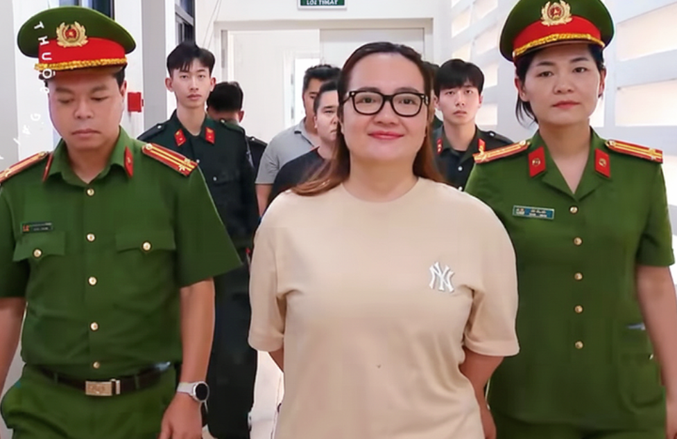 Cơ quan Cảnh sát điều tra, Bộ Công an đã khởi tố bị can đối với Hoàng Thị Hường (tên thường gọi là Hoàng Hường). Ảnh: BCA Cơ quan Cảnh sát điều tra, Bộ Công an đã khởi tố bị can đối với Hoàng Thị Hường (tên thường gọi là Hoàng Hường). Ảnh: BCA