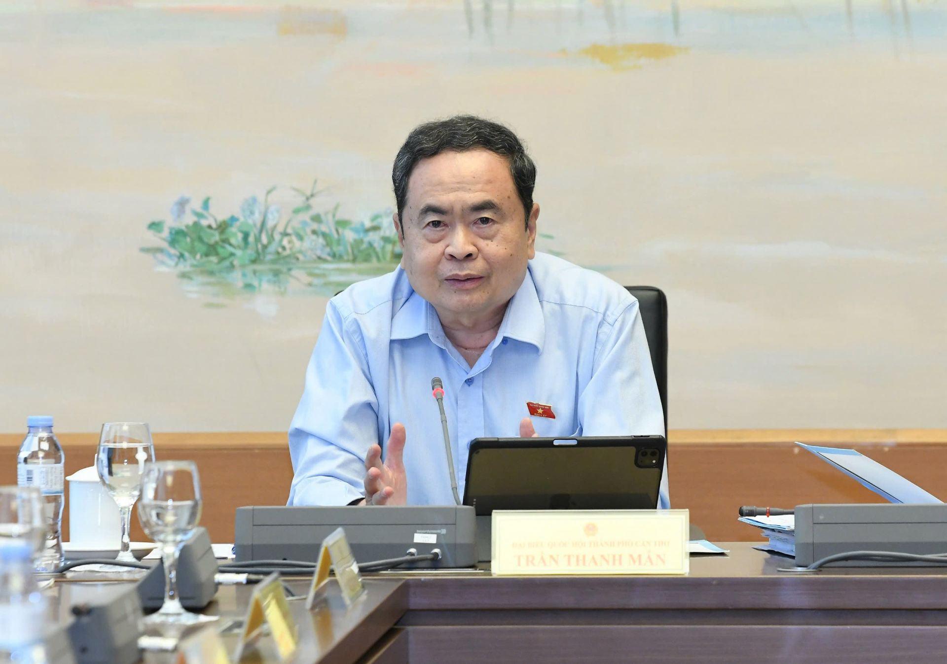 Chủ tịch Quốc hội: Tiếp tục đổi mới trong tư duy xây dựng pháp luật, để kết quả "đo" được bằng hiệu quả và chất lượng