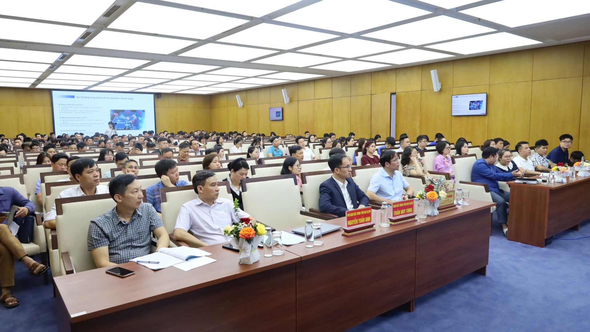 Quang cảnh buổi tập huấn.