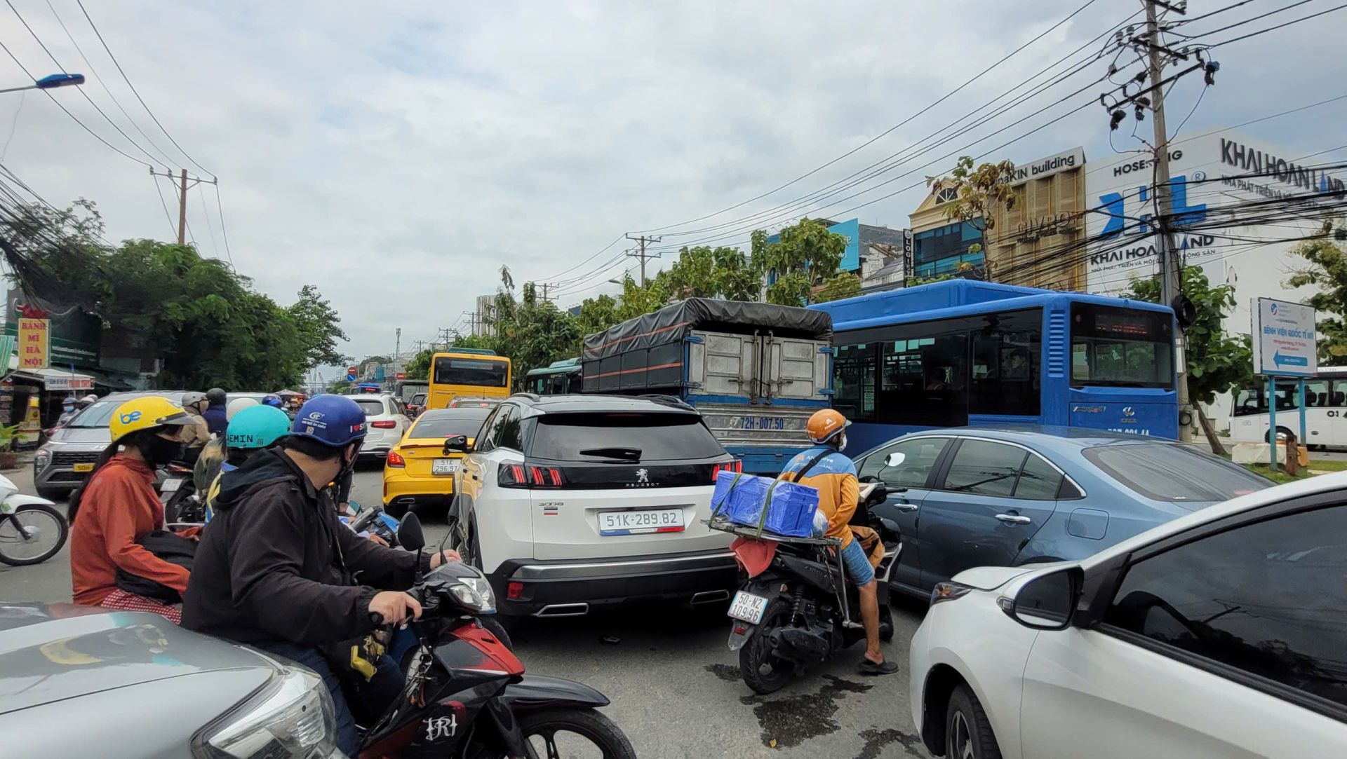 TP. HCM triển khai giải pháp khắc phục ùn tắc giao thông trước Tết Bính Ngọ 2026