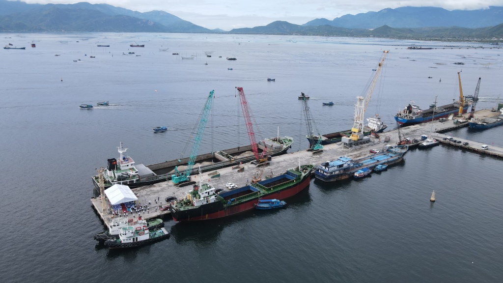 Cảng Cam Ranh hướng tới 4 triệu tấn hàng trong năm 2025
