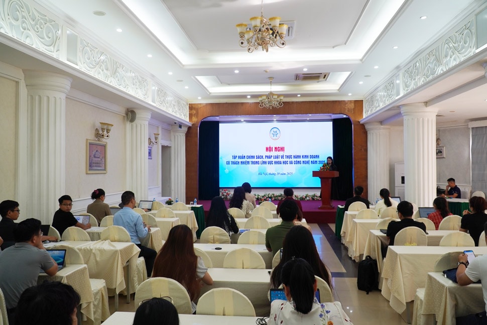 Quang cảnh Hội nghị