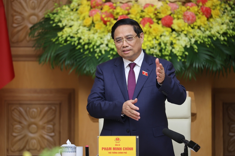 Thủ tướng yêu cầu Bộ Nội vụ căn cứ khoảng thời gian tổ chức Đại hội Thi đua yêu nước toàn quốc lần thứ XI để có thông báo, hướng dẫn các cơ quan, đơn vị, địa phương chuẩn bị; chuẩn bị tốt kịch bản Đại hội - Ảnh: VGP/Nhật Bắc Thủ tướng yêu cầu Bộ Nội vụ căn cứ khoảng thời gian tổ chức Đại hội Thi đua yêu nước toàn quốc lần thứ XI để có thông báo, hướng dẫn các cơ quan, đơn vị, địa phương chuẩn bị; chuẩn bị tốt kịch bản Đại hội - Ảnh: VGP/Nhật Bắc