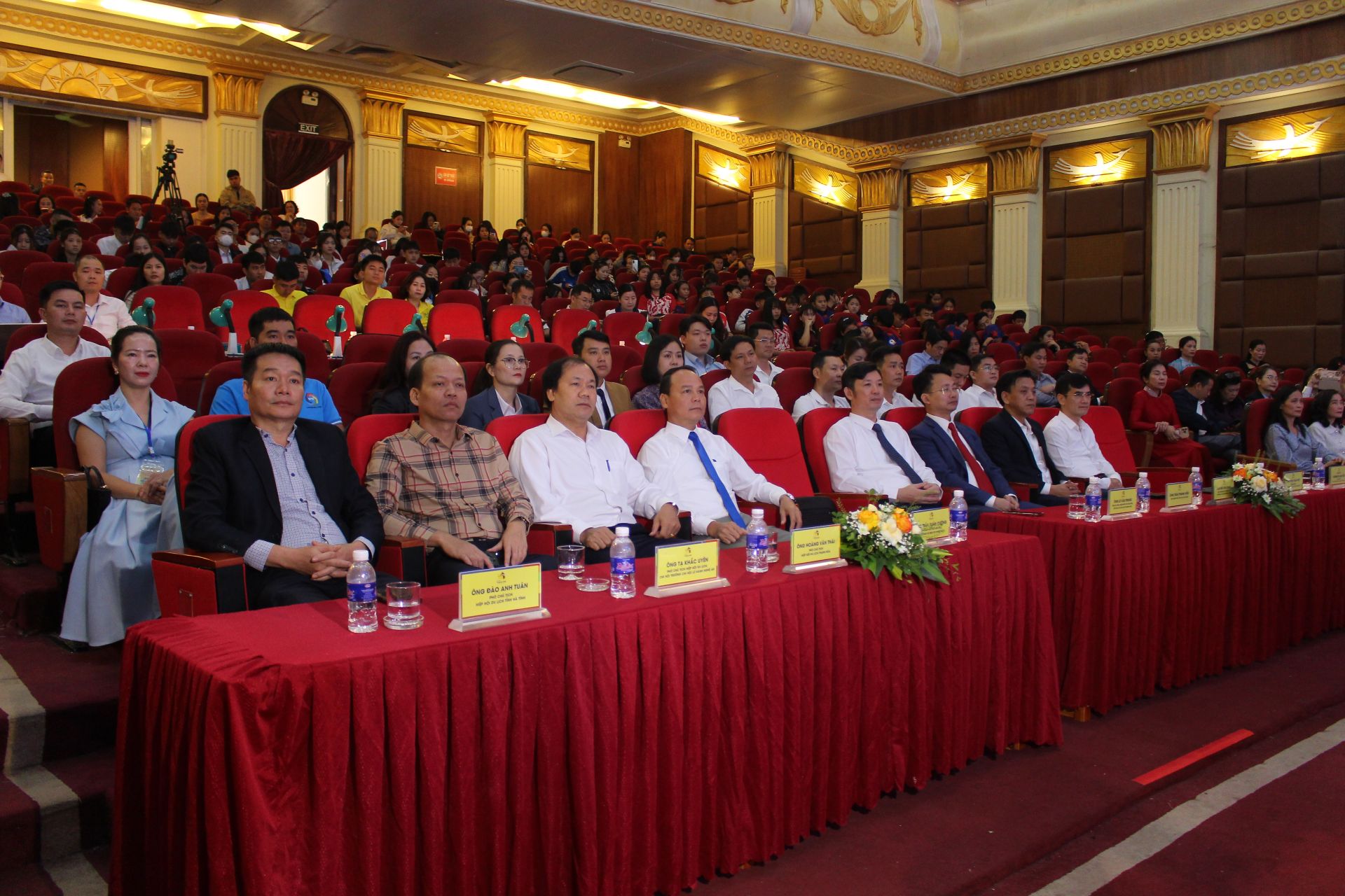 Các đại biểu tham dự cuộc thi