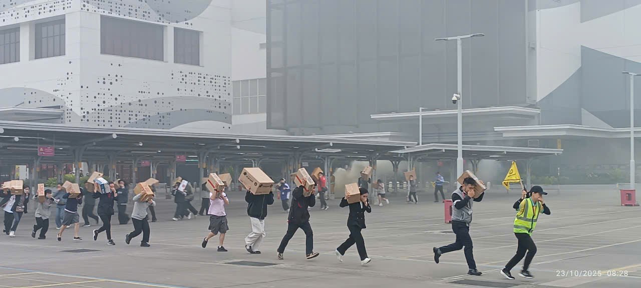 Diễn tập phương án chữa cháy và cứu nạn, cứu hộ tại Trung tâm thương mại Aeon Mall Hải Phòng Lê Chân năm 2025