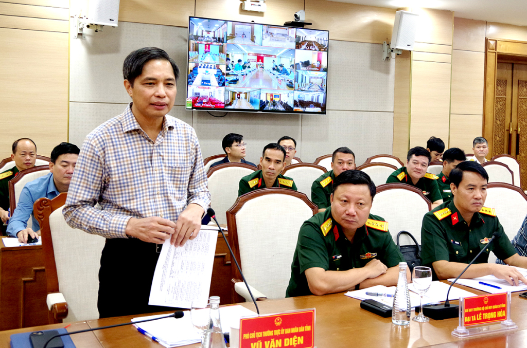 Ông Vũ Văn Diện, Phó Chủ tịch Thường trực UBND tỉnh Quảng Ninh, phát biểu tại buổi làm việc. Ông Vũ Văn Diện, Phó Chủ tịch Thường trực UBND tỉnh Quảng Ninh, phát biểu tại buổi làm việc.