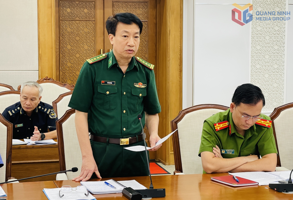 Lãnh đạo Ban Chỉ huy Bộ đội Biên phòng tỉnh phát biểu tại hội nghị.