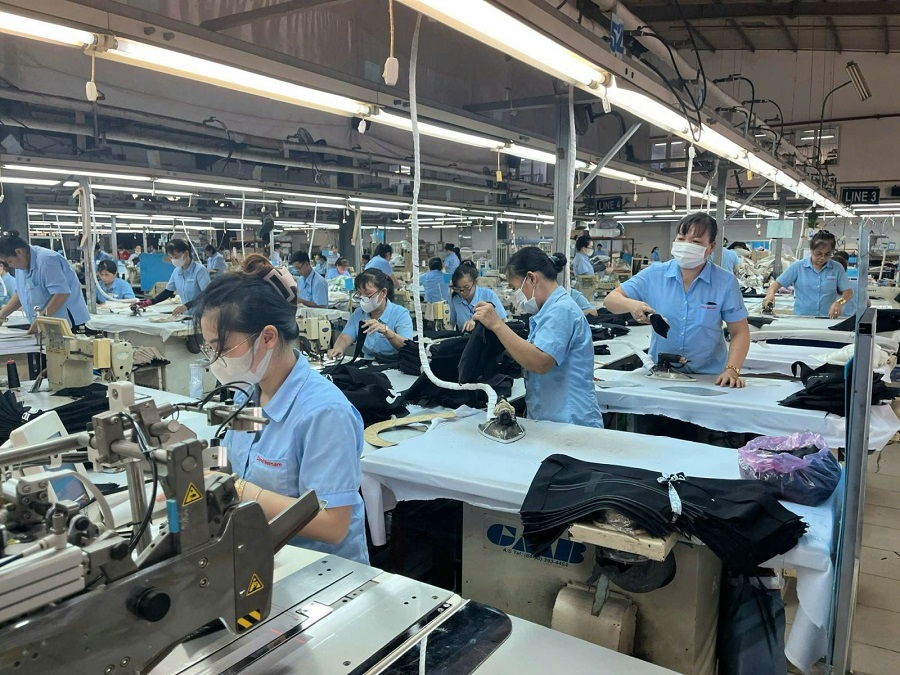 Ưu tiên nguồn lực hỗ trợ pháp lý cho kinh tế tư nhân bứt phá