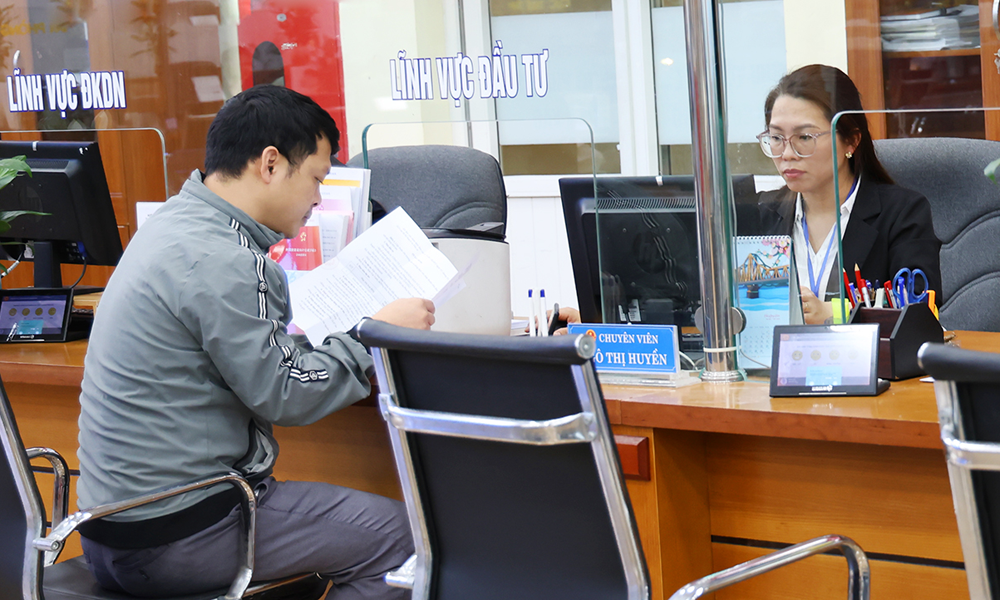 Triển khai ký số kết quả giải quyết hồ sơ đối với toàn bộ các thủ tục hành chính lĩnh vực đăng ký doanh nghiệp kể từ ngày 20/10/2025. Triển khai ký số kết quả giải quyết hồ sơ đối với toàn bộ các thủ tục hành chính lĩnh vực đăng ký doanh nghiệp kể từ ngày 20/10/2025.