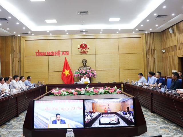 Nghệ An chủ động đẩy nhanh giải phóng mặt bằng dự án đường sắt tốc độ cao Bắc - Nam