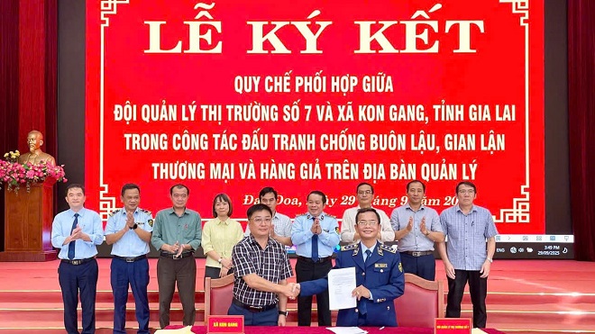 Lễ ký kết quy chế phối hợp trong công tác phòng, chống buôn lậu và gian lận thương mại Lễ ký kết quy chế phối hợp trong công tác phòng, chống buôn lậu và gian lận thương mại