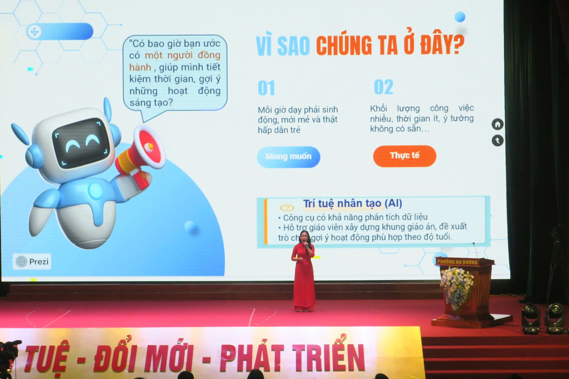 Cô giáo Nguyễn Thị Hoa, Trường Mầm non Đặng Cương thuyết trình về thiết kế trợ lý ảo AI hỗ trợ giáo viên mầm non soạn giáo án. Cô giáo Nguyễn Thị Hoa, Trường Mầm non Đặng Cương thuyết trình về thiết kế trợ lý ảo AI hỗ trợ giáo viên mầm non soạn giáo án.