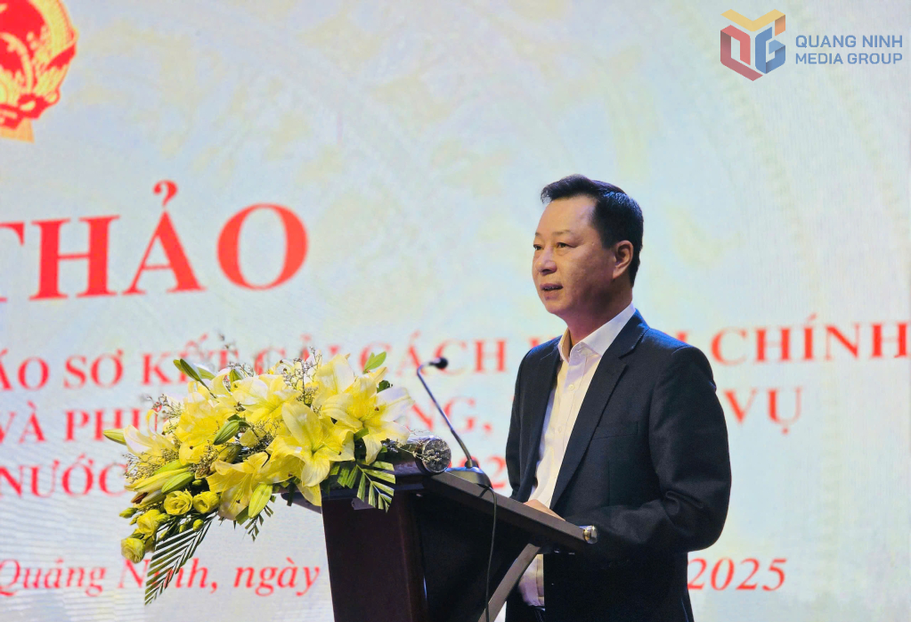 Phó Chủ tịch UBND tỉnh Quảng Ninh Lê Văn Ánh phát biểu tại hội thảo. Phó Chủ tịch UBND tỉnh Quảng Ninh Lê Văn Ánh phát biểu tại hội thảo.