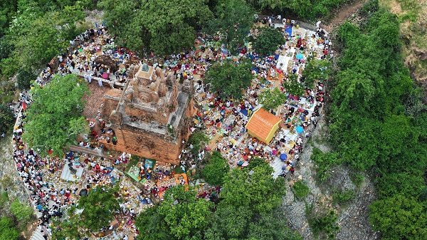 Khánh Hòa: Bảo tồn, phát huy kho tàng văn hóa vật thể và phi vật thể gắn với phát triển du lịch bền vững
