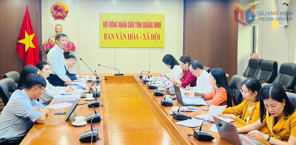 Ban Văn hóa - Xã hội, HĐND tỉnh Quảng Ninh giám sát việc thực hiện chính sách BHXH, BHYT