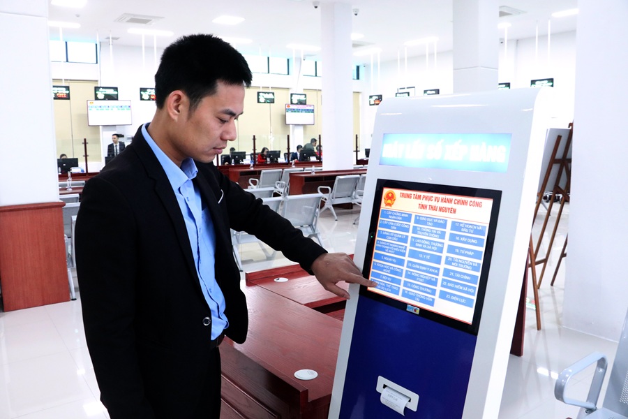 Thái Nguyên triển khai thực hiện thủ tục hành chính tại Trung tâm Phục vụ hành chính công các cấp