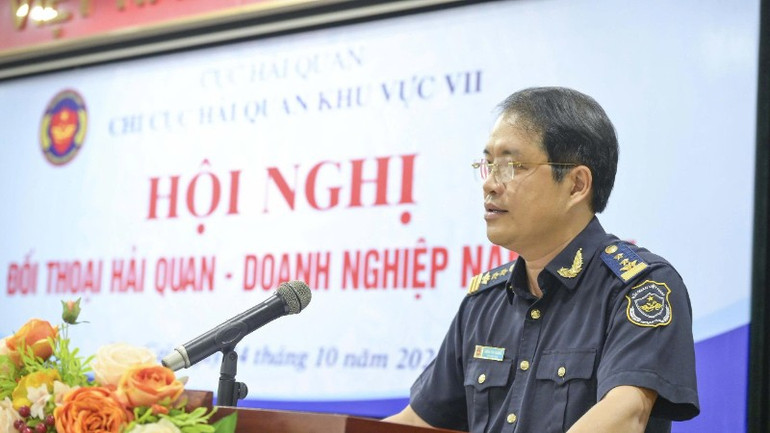 Tăng cường đối thoại, tháo gỡ khó khăn hải quan cho doanh nghiệp xuất nhập khẩu