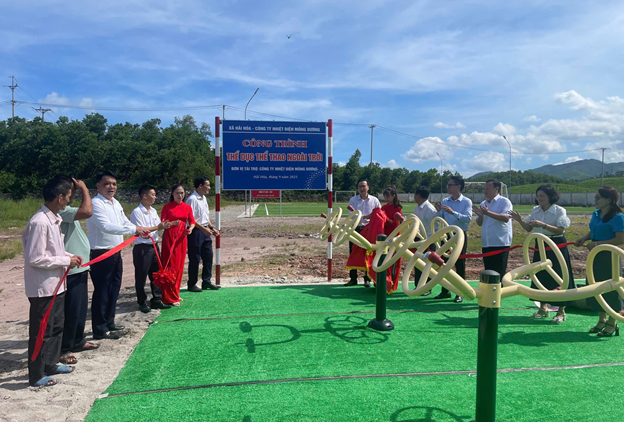 Lễ khánh thành và bàn giao công trình đưa vào sử dụng đối với hạng mục làm khu thể dục thể thao ngoài trời tại xã Hải Hòa Lễ khánh thành và bàn giao công trình đưa vào sử dụng đối với hạng mục làm khu thể dục thể thao ngoài trời tại xã Hải Hòa