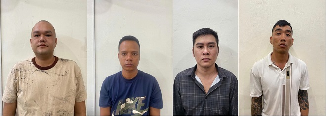 Các đối tượng từ trái qua phải: Tùng, Trường, Vinh, Sơn. Ảnh: Cơ quan Công an. Các đối tượng từ trái qua phải: Tùng, Trường, Vinh, Sơn. Ảnh: Cơ quan Công an.