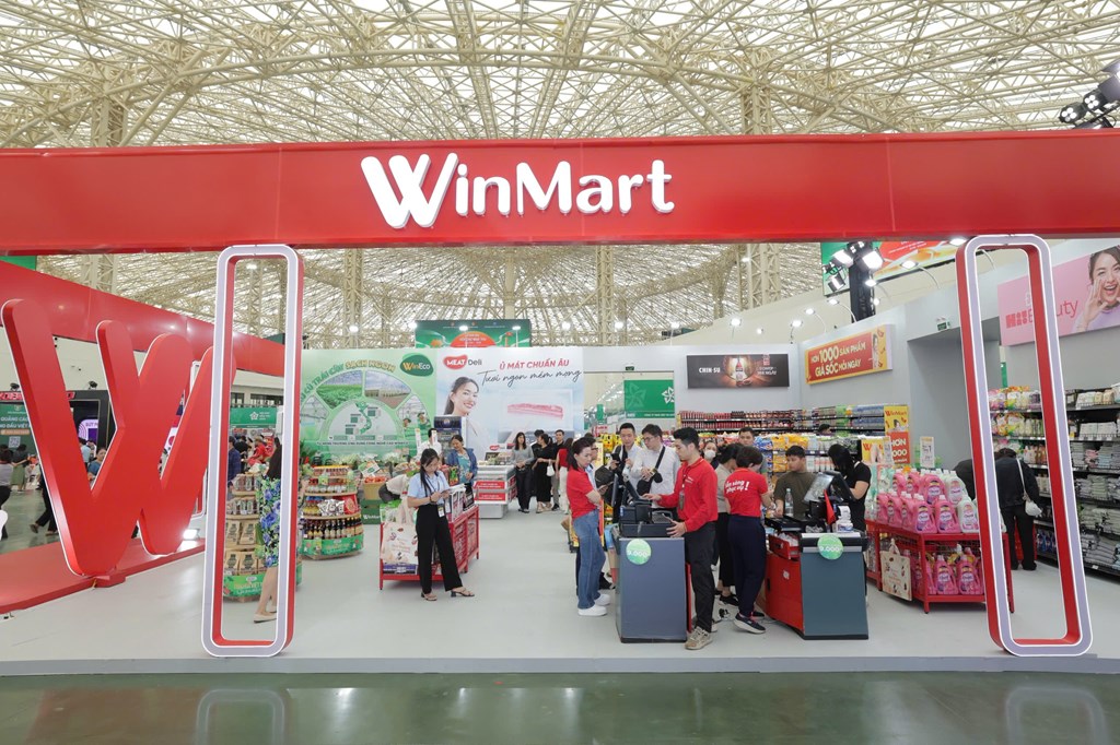 Tham gia Hội chợ Mùa Thu, WinMart một lần nữa khẳng định sứ mệnh mang lối sống hiện đại đến với 100 triệu người tiêu dùng Việt Nam Tham gia Hội chợ Mùa Thu, WinMart một lần nữa khẳng định sứ mệnh mang lối sống hiện đại đến với 100 triệu người tiêu dùng Việt Nam