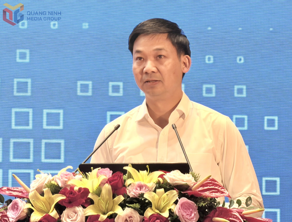 Ông Nguyễn Văn Công, Phó Chủ tịch UBND tỉnh Quảng Ninh phát biểu khai mạc tại hội nghị. Ông Nguyễn Văn Công, Phó Chủ tịch UBND tỉnh Quảng Ninh phát biểu khai mạc tại hội nghị.