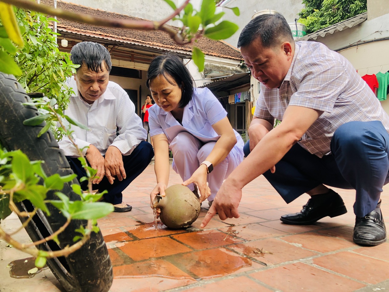 Hà Nội: Số ca mắc sốt xuất huyết sắp chạm mốc 400 ca/tuần