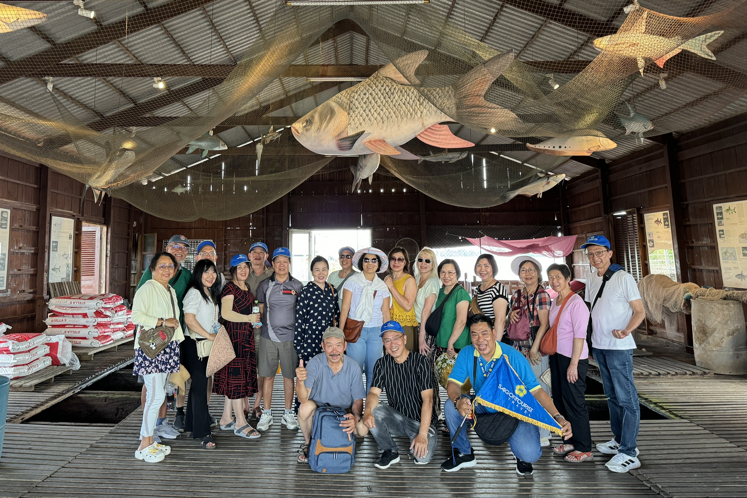 Mỗi điểm đến, mỗi hành trình Saigontourist mong muốn mang đến những trãi nghiệm tuyệt vời nhất cho du khách trong và ngoài nước Mỗi điểm đến, mỗi hành trình Saigontourist mong muốn mang đến những trãi nghiệm tuyệt vời nhất cho du khách trong và ngoài nước