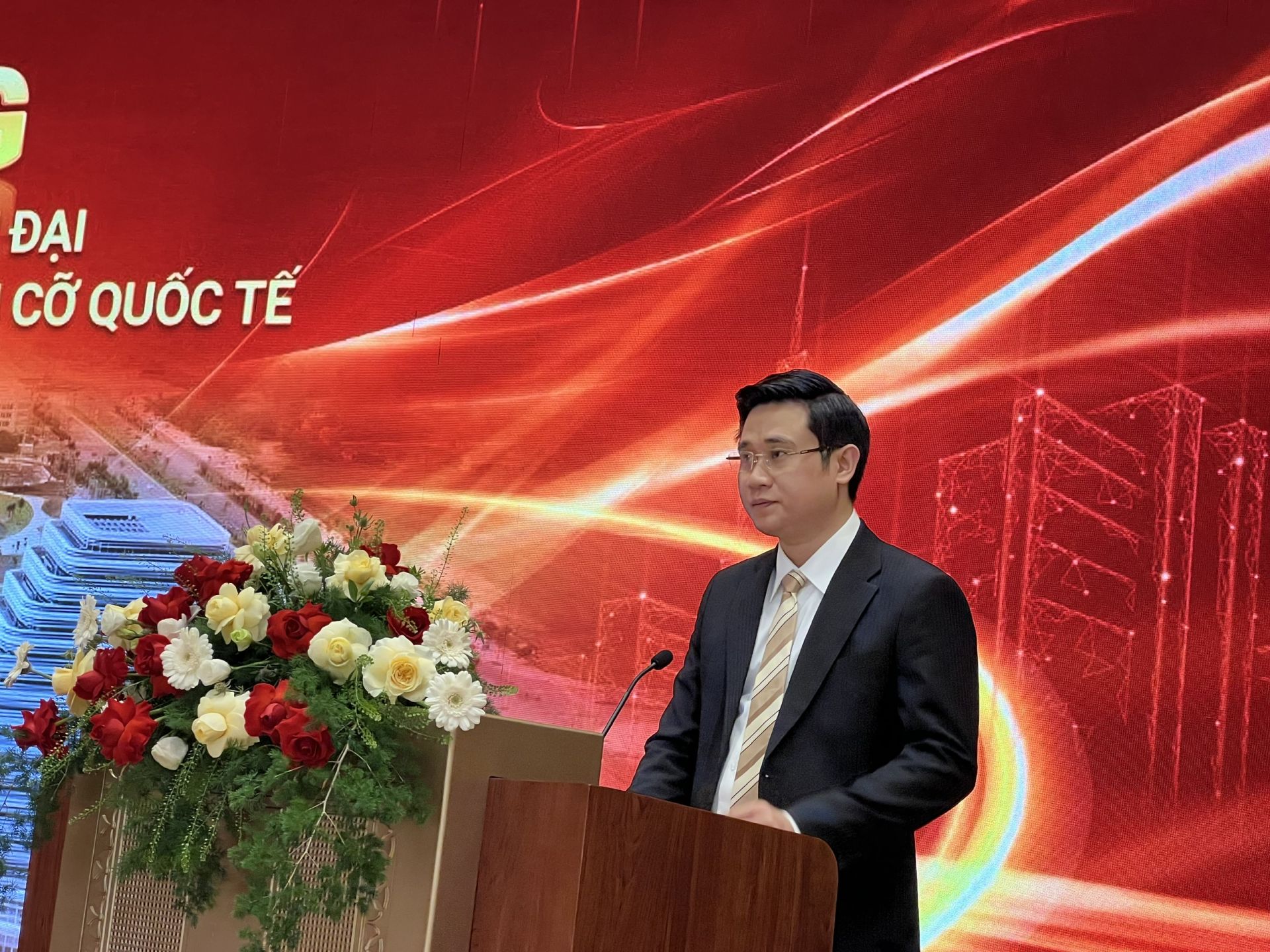 Các nhà thầu xây dựng Hải Phòng, Việt Nam và quốc tế chung sức kiến tạo diện mạo mới cho thành phố