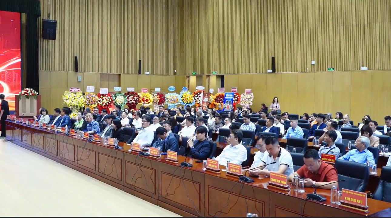 Các đại biểu tham dự Hội nghị. Các đại biểu tham dự Hội nghị.