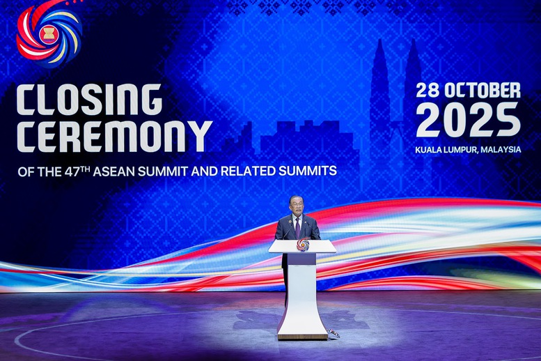 Thủ tướng Malaysia Anwar Ibrahim phát biểu bế mạc Hội nghị- Ảnh: VGP/Nhật Bắc Thủ tướng Malaysia Anwar Ibrahim phát biểu bế mạc Hội nghị- Ảnh: VGP/Nhật Bắc