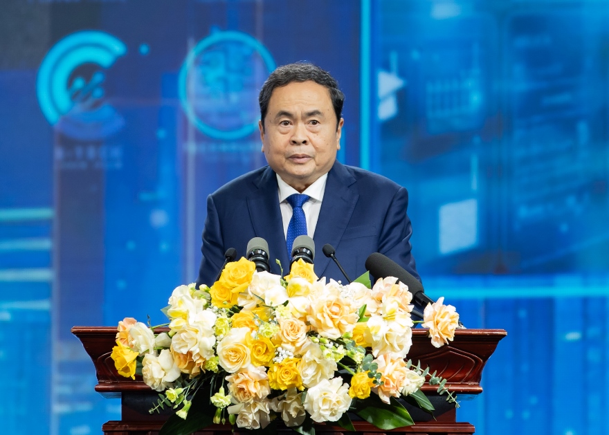 Chủ tịch Quốc hội Trần Thanh Mẫn dự và phát biểu chỉ đạo tại Lễ trao Giải thưởng Nhân tài Đất Việt 2025 Chủ tịch Quốc hội Trần Thanh Mẫn dự và phát biểu chỉ đạo tại Lễ trao Giải thưởng Nhân tài Đất Việt 2025