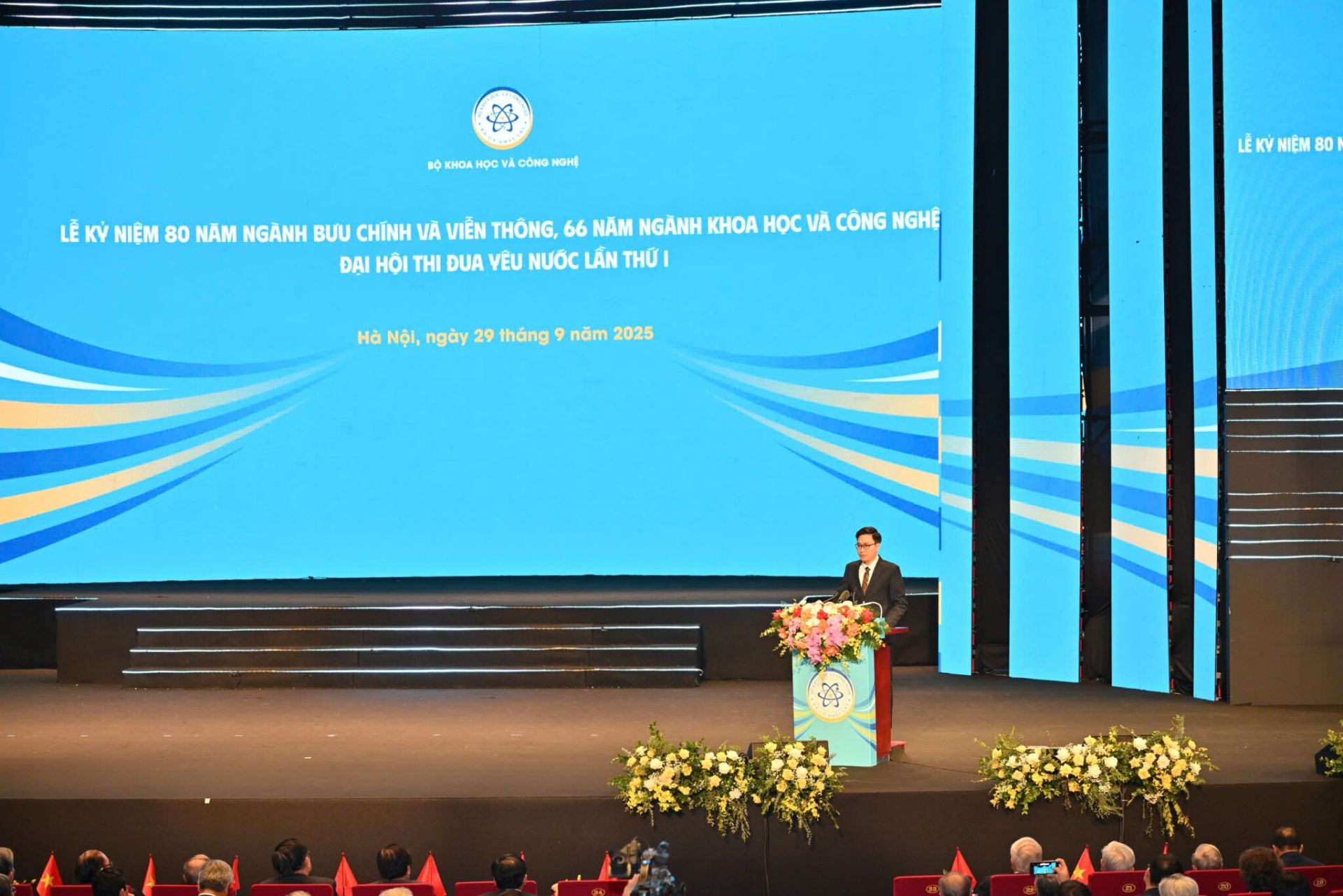 Bài phát biểu của TS. Vũ Hoài Nam tại Lễ kỷ niệm 80 năm ngành Bưu chính Viễn thông, 66 năm ngành Khoa học & Công nghệ và Đại hội Thi đua yêu nước lần thứ I không chỉ truyền đi niềm tự hào về truyền thống, mà còn thắp lên khát vọng của thế hệ trẻ Việt Nam trong hành trình nghiên cứu và sáng tạo Bài phát biểu của TS. Vũ Hoài Nam tại Lễ kỷ niệm 80 năm ngành Bưu chính Viễn thông, 66 năm ngành Khoa học & Công nghệ và Đại hội Thi đua yêu nước lần thứ I không chỉ truyền đi niềm tự hào về truyền thống, mà còn thắp lên khát vọng của thế hệ trẻ Việt Nam trong hành trình nghiên cứu và sáng tạo