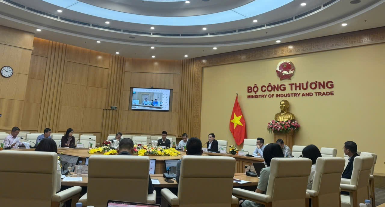 Toàn cảnh hội thảo.