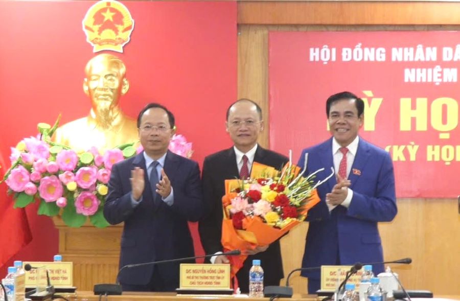 Hà Tĩnh bầu bổ sung nhiều chức danh lãnh đạo HĐND và UBND tỉnh