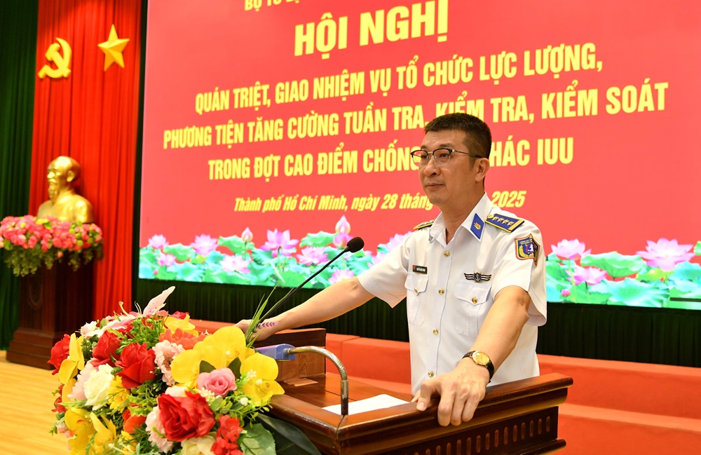 Đại tá Nguyễn Minh Khánh - Phó Tư lệnh, Tham Mưu trưởng Vùng Cảnh sát biển 3 chủ trì Hội Nghị