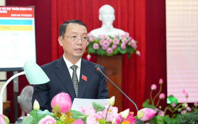 Ông Phan Thiên Định giữ chức Chủ tịch UBND thành phố Huế. Ông Phan Thiên Định giữ chức Chủ tịch UBND thành phố Huế.