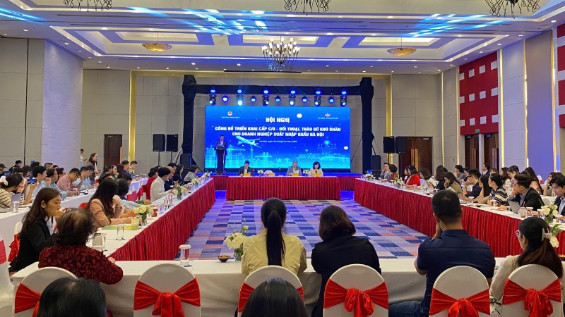 Quang cảnh hội thảo