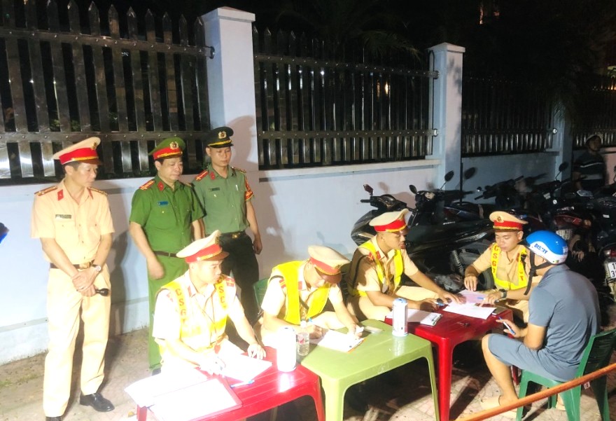 Lực lượng chức năng xử lý Lực lượng chức năng xử lý