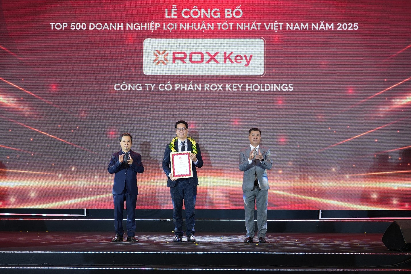 ROX Key được vinh danh trong PROFIT 500 - Dấu ấn của hiệu quả và bền vững