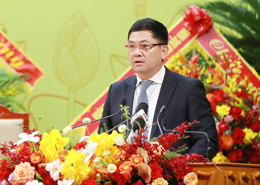 Đồng chí Nguyễn Hồng Thái, Ủy viên Trung ương Đảng, Bí thư Tỉnh ủy phát biểu tại Đại hội. Đồng chí Nguyễn Hồng Thái, Ủy viên Trung ương Đảng, Bí thư Tỉnh ủy phát biểu tại Đại hội.