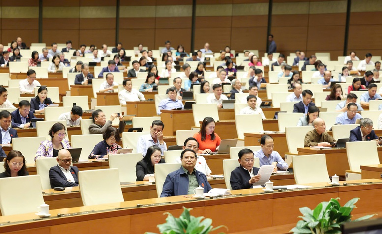 Phiên thảo luận về kinh tế - xã hội; các báo cáo của Chính phủ, Chánh án Tòa án nhân dân tối cao, Viện trưởng Kiểm sát nhân dân tối cao về việc thực hiện các chức năng, nhiệm vụ được giao - Ảnh: VGP/Nhật Bắc Phiên thảo luận về kinh tế - xã hội; các báo cáo của Chính phủ, Chánh án Tòa án nhân dân tối cao, Viện trưởng Kiểm sát nhân dân tối cao về việc thực hiện các chức năng, nhiệm vụ được giao - Ảnh: VGP/Nhật Bắc