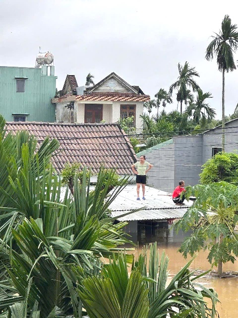 Đà Nẵng: Hơn 66.800 nhà ngập trong lũ, 6 người chết, 4 người mất tích và 19 người bị thương