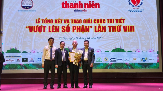 Lễ tổng kết, trao giải cuộc thi viết 'Vượt lên số phận' lần VIII